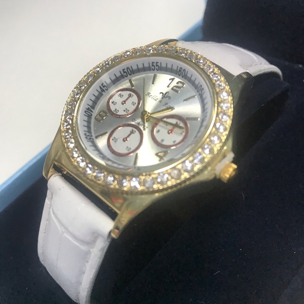 Bella & Rose Watch, Necklace & Earrings Set - Picture 4 of 14